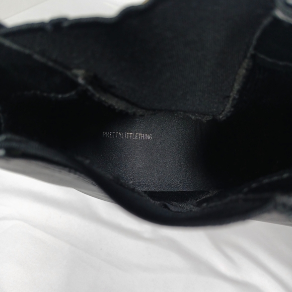 Pretty Little Thing Y2k Chunky Chelsea Boots Black Size 7 Slip-on Whimsy Goth - Picture 10 of 12